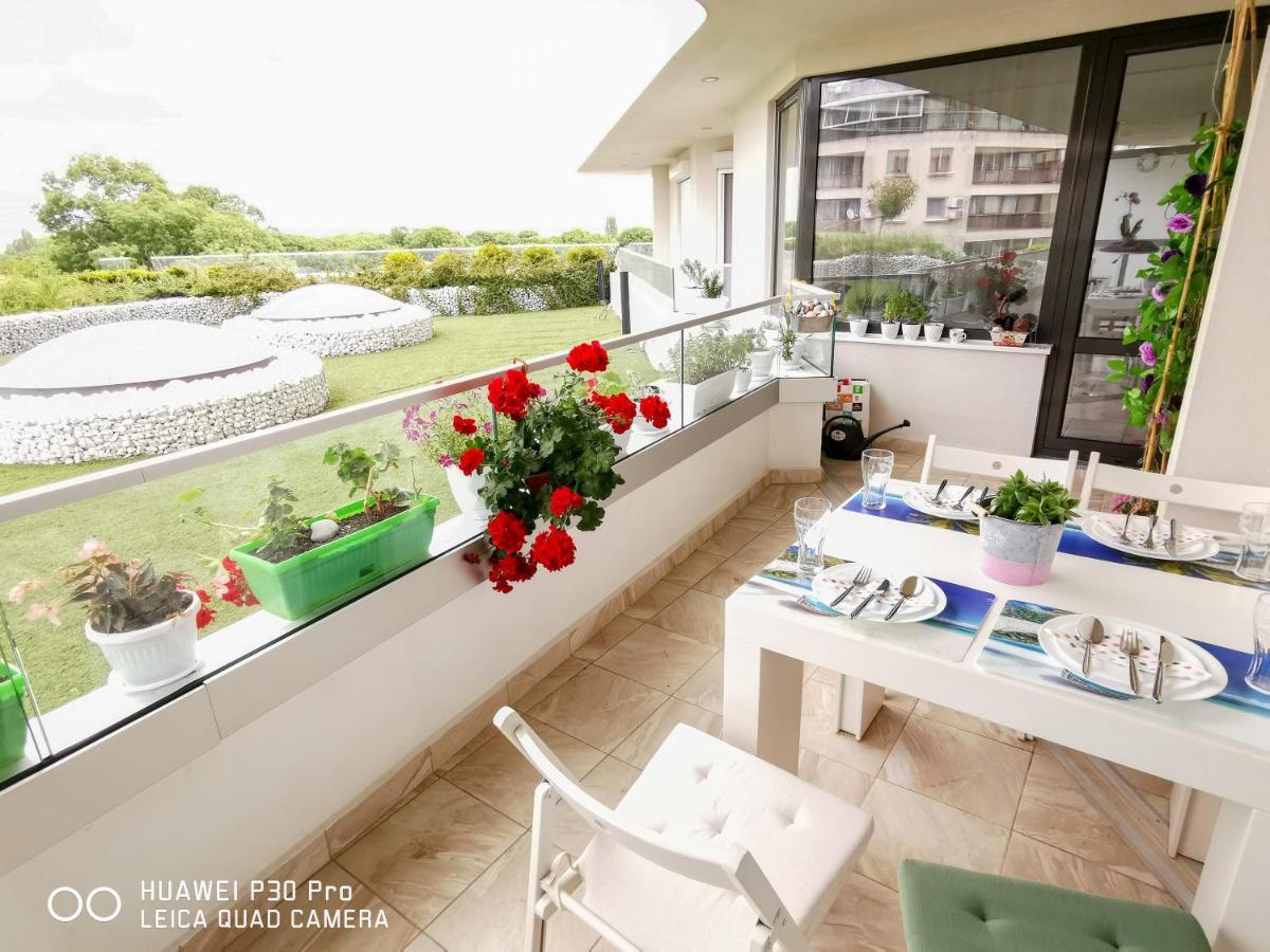 Luxury Apartments Alix Burgas Ngoại thất bức ảnh